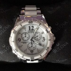 Citizen Eco-Drive Women’s Watch White and Silver